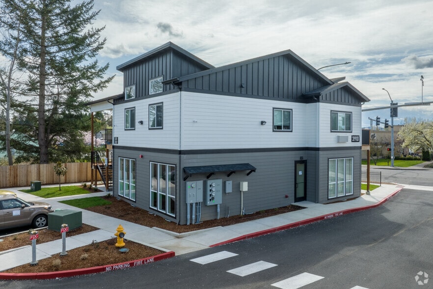 3910-3940 Cherry Ave NE, Keizer, OR for lease - Building Photo - Image 3 of 14