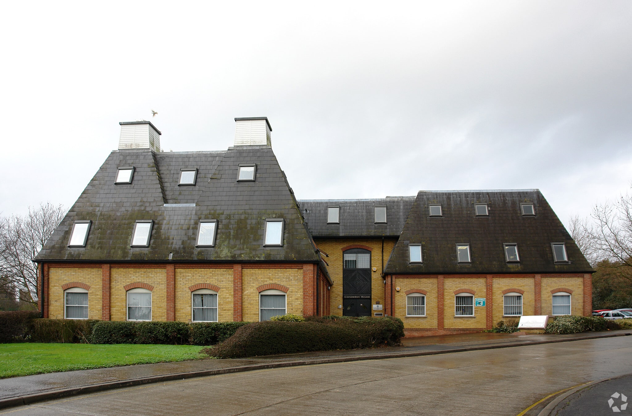 Locks Hl, Rochford for sale Primary Photo- Image 1 of 1