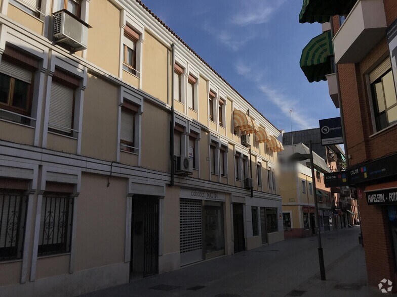 Calle Hospital, 11, Pinto, Madrid for sale - Primary Photo - Image 1 of 2