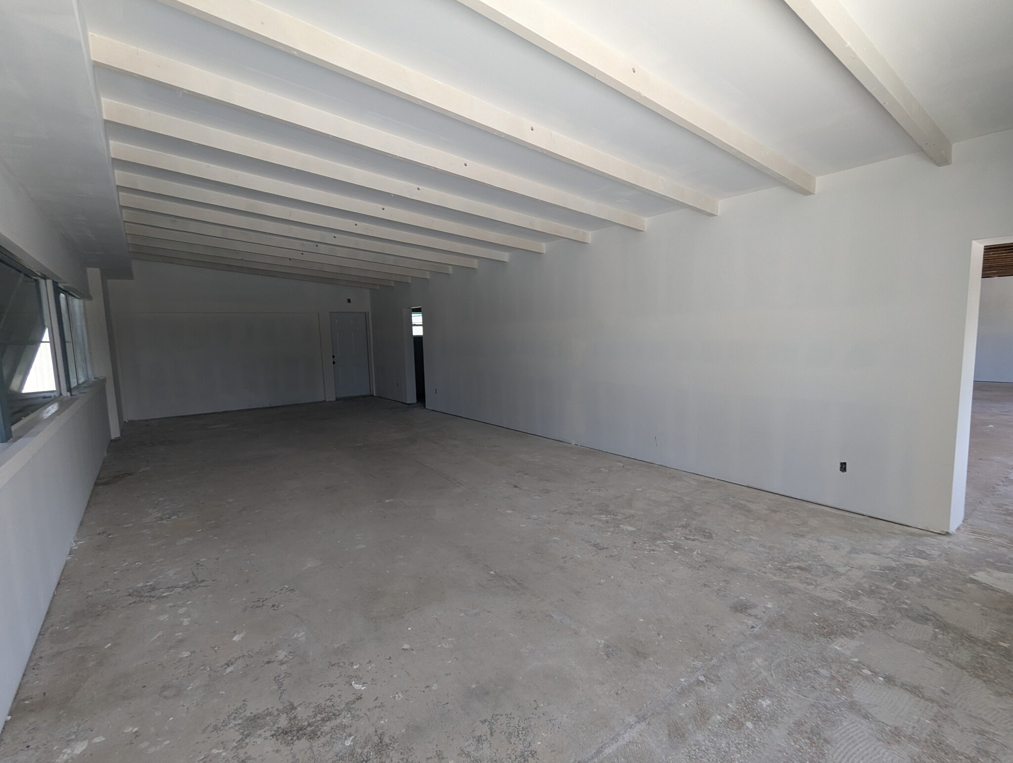 14445 Us-1 Hwy, Sebastian, FL for lease Interior Photo- Image 1 of 5