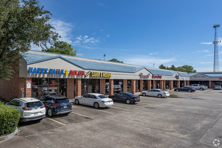 6005 Fairmont Pky, Pasadena, TX for lease - Building Photo - Image 1 of 7