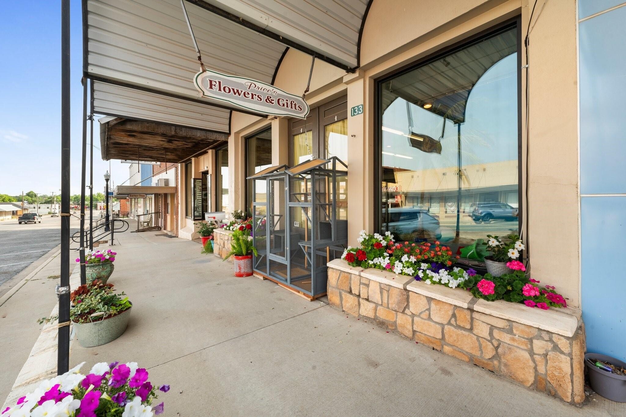 133 N Texas St, De Leon, TX for sale Primary Photo- Image 1 of 28