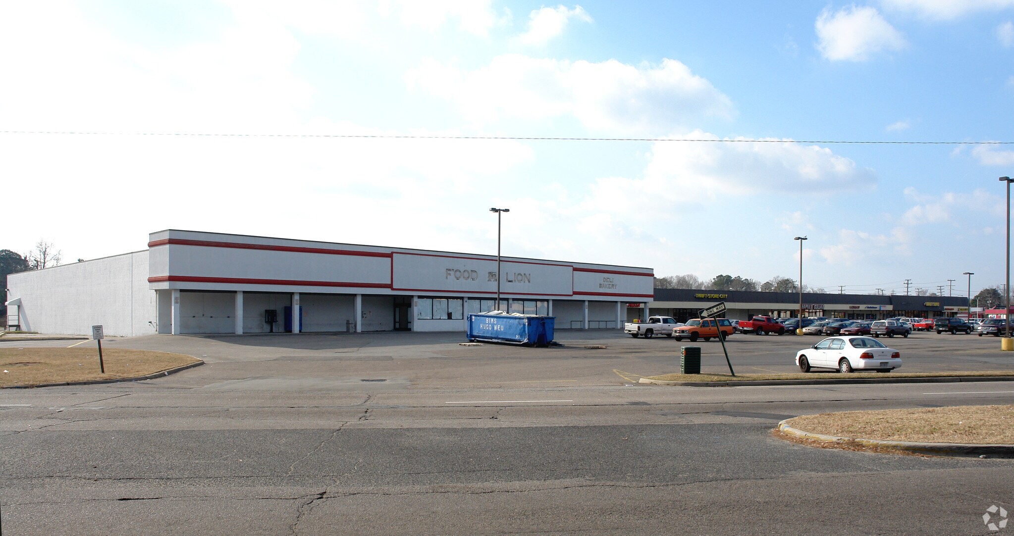 1901 Victory Blvd, Portsmouth, VA, 23702 Retail Space For Lease