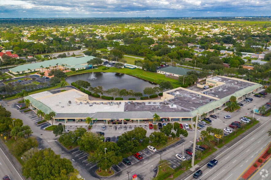 259-357 SE Port St Lucie Blvd, Port Saint Lucie, FL for sale - Primary Photo - Image 1 of 1