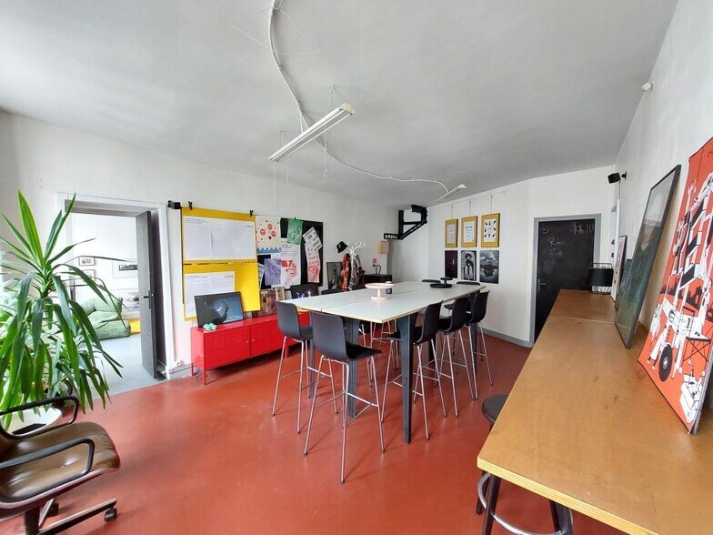 7 Rue René Boulanger, Paris for lease - Building Photo - Image 1 of 7