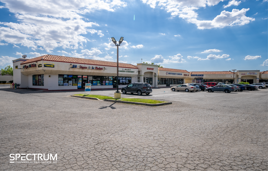 44201-44227 20th St W, Lancaster, CA for lease - Building Photo - Image 1 of 9