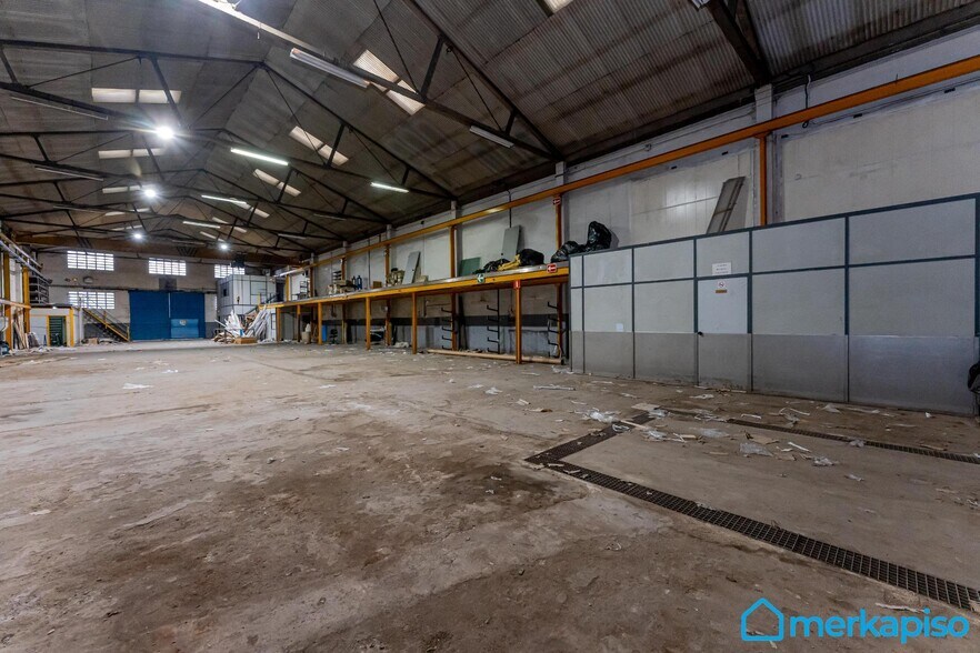 Industrial in Viladecans, Barcelona for sale - Building Photo - Image 2 of 13