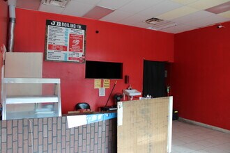 3636 N Sherwood Forest Dr, Baton Rouge, LA for lease Interior Photo- Image 2 of 7