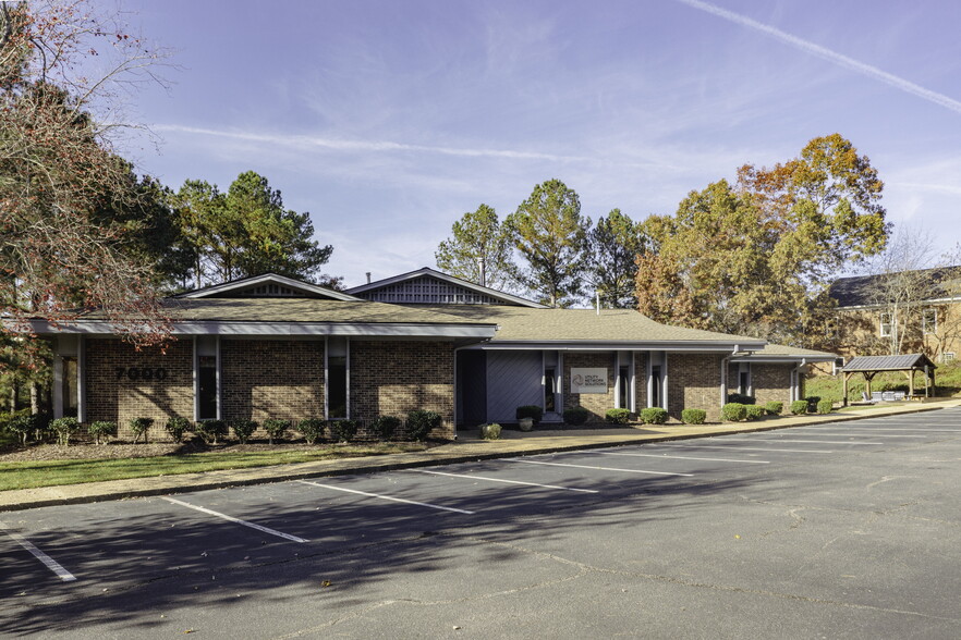 7000 Six Forks Rd, Raleigh, NC for sale - Building Photo - Image 1 of 6