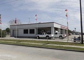 3101 Gulf Fwy, Dickinson TX - Automotive Property