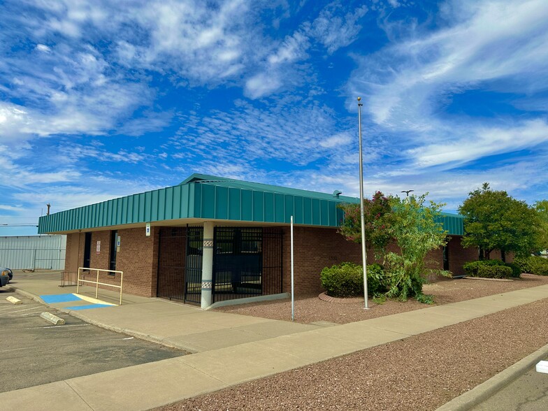 6834 Commerce Ave, El Paso, TX for sale - Building Photo - Image 1 of 1