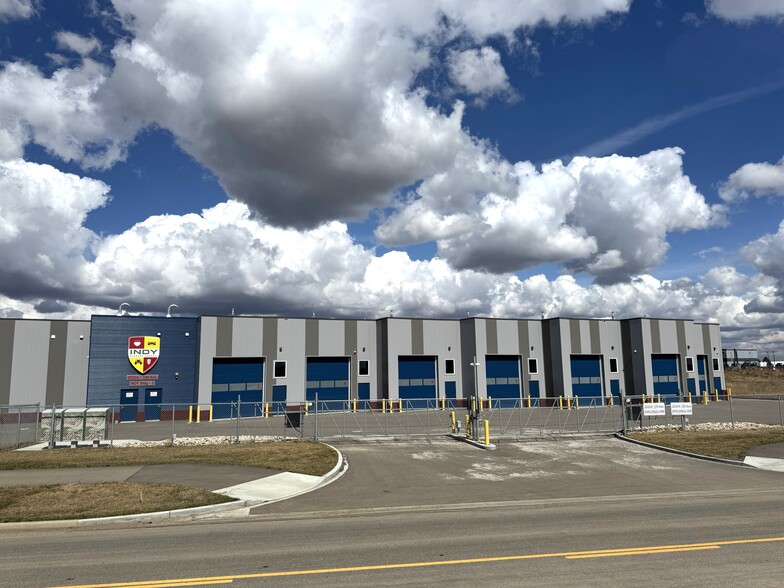 20304 109 Av NW, Edmonton, AB for lease - Building Photo - Image 1 of 10