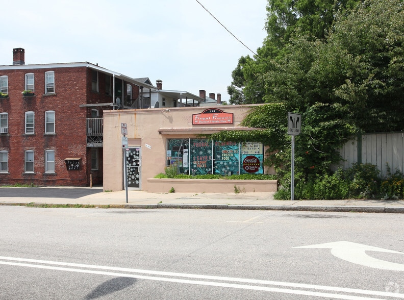 193 Green St, New London, CT for lease - Building Photo - Image 2 of 2