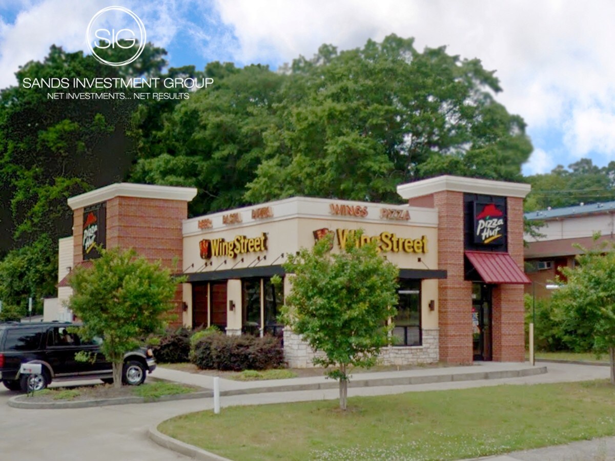 1015 Martha Berry Blvd NW, Rome, GA 30165