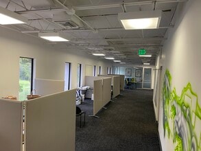 1910 Park Meadows Dr, Fort Myers, FL for sale Interior Photo- Image 1 of 5