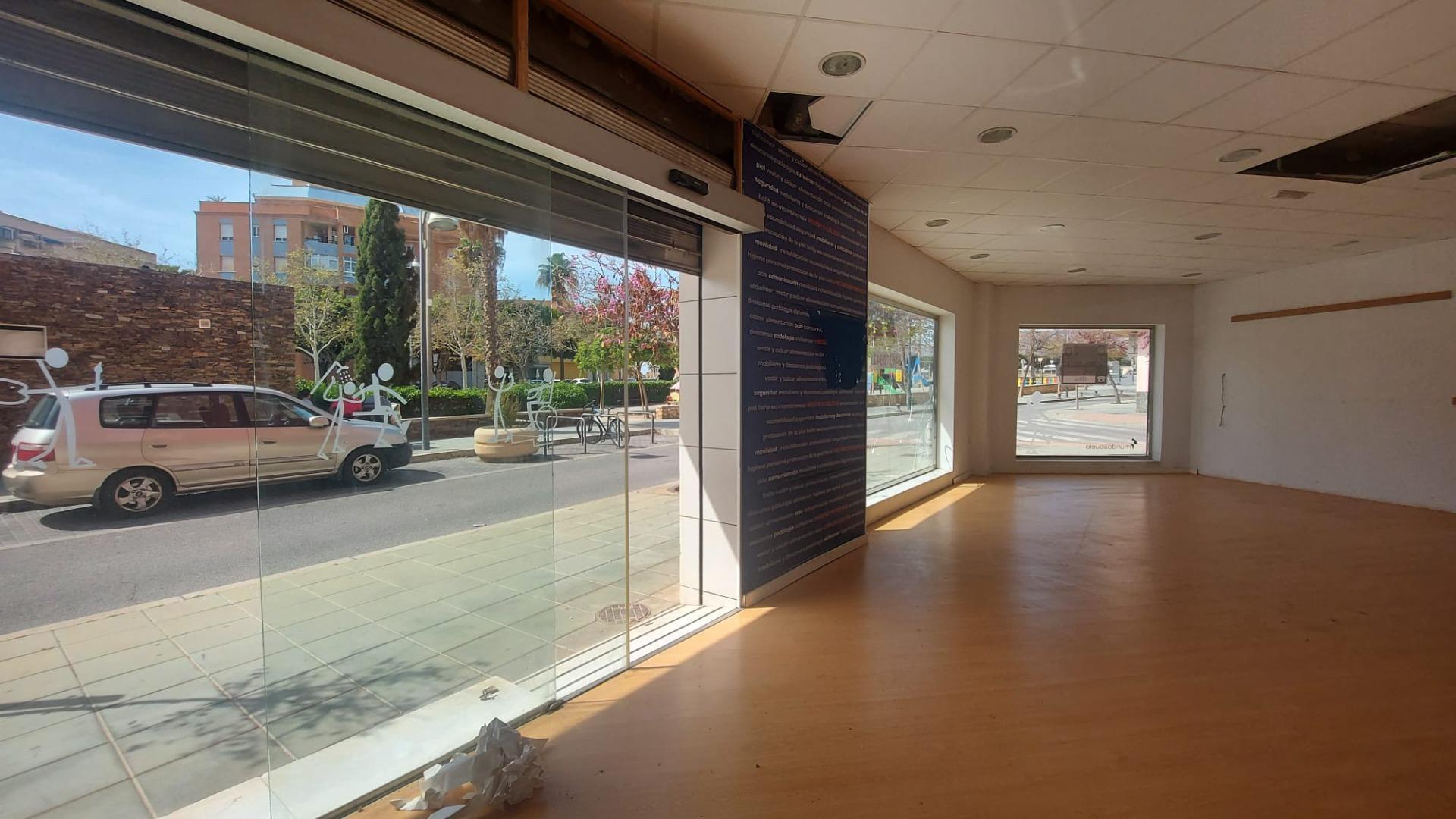 Retail in El Ejido for sale Building Photo- Image 1 of 9