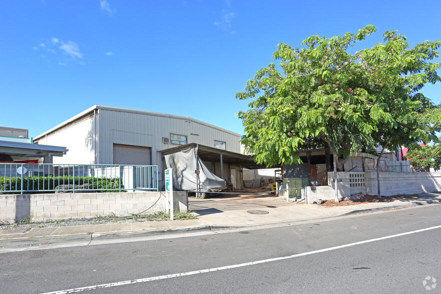 1052 Sand Island Pky, Honolulu, HI for sale - Primary Photo - Image 1 of 1