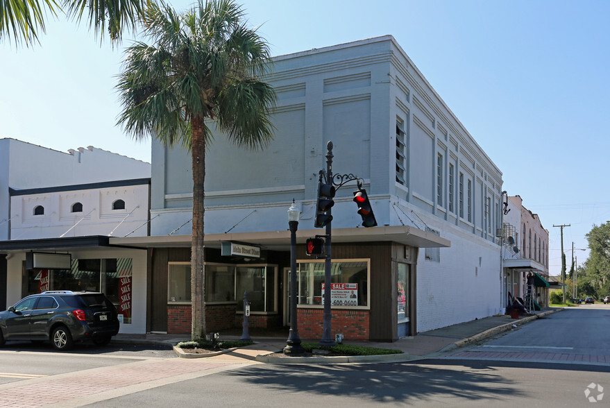 215 W Main St, Leesburg, FL for sale - Primary Photo - Image 1 of 1