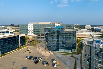 5580 Explorer Dr, Mississauga, ON - AERIAL  map view