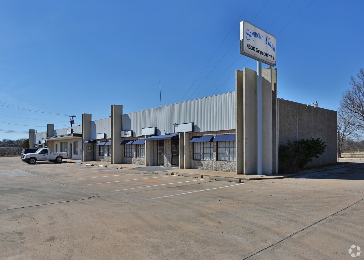 4500 Seymour Hwy, Wichita Falls, TX 76309