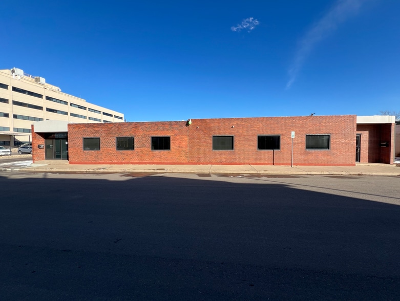 3600-3610 S Huron St, Englewood, CO for sale - Building Photo - Image 3 of 17