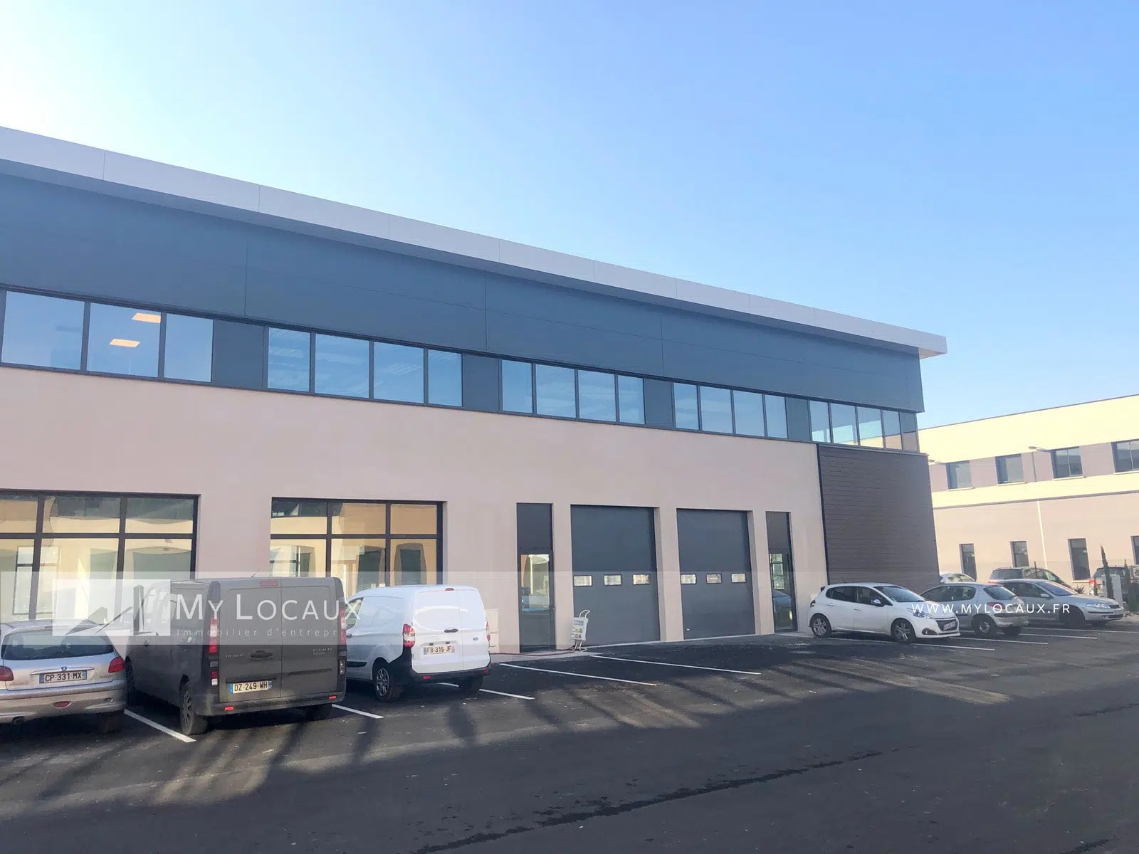 Industrial in Gennevilliers for lease Building Photo- Image 1 of 6