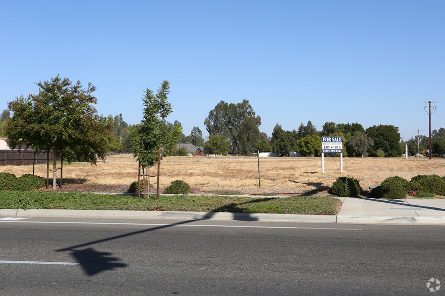 N Temperance Ave, Clovis, CA 93619 | LoopNet