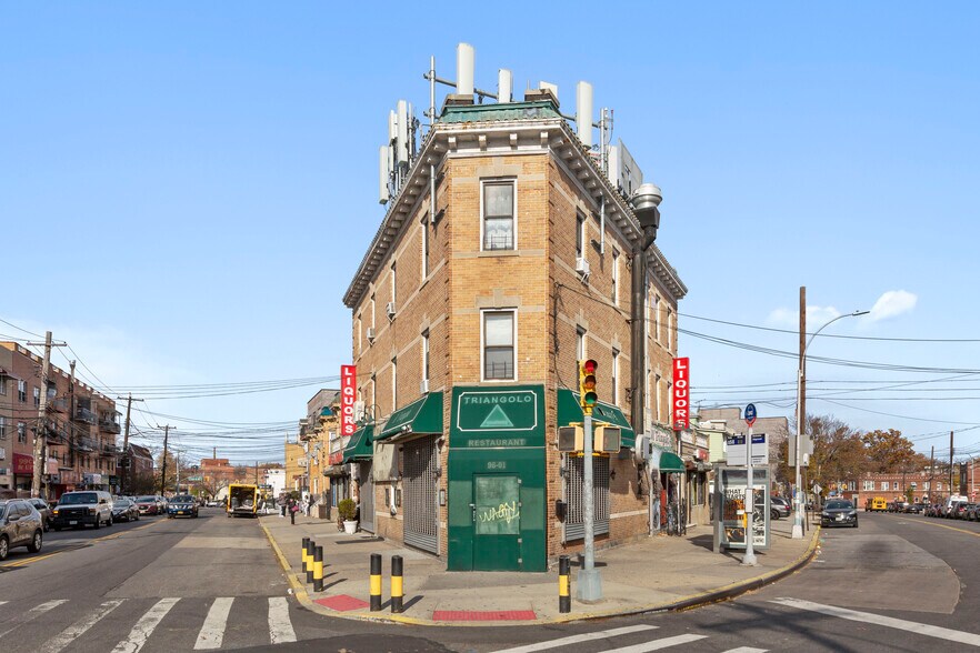 4735 Junction Blvd, Corona, NY for lease - Building Photo - Image 2 of 9