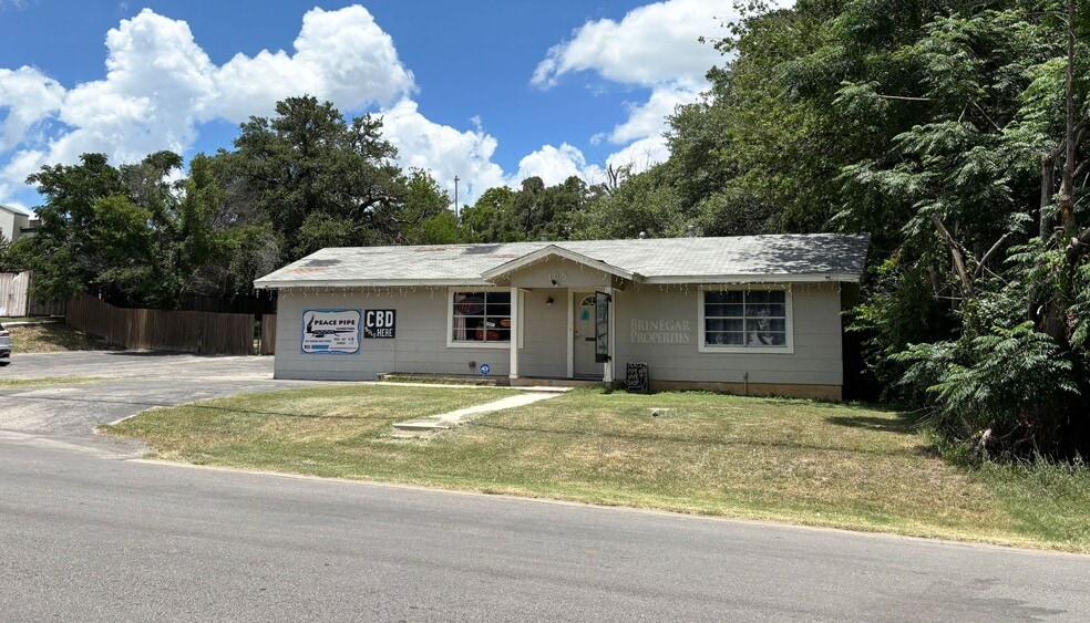 105 W Morrow St, Georgetown, TX for sale - Building Photo - Image 1 of 3