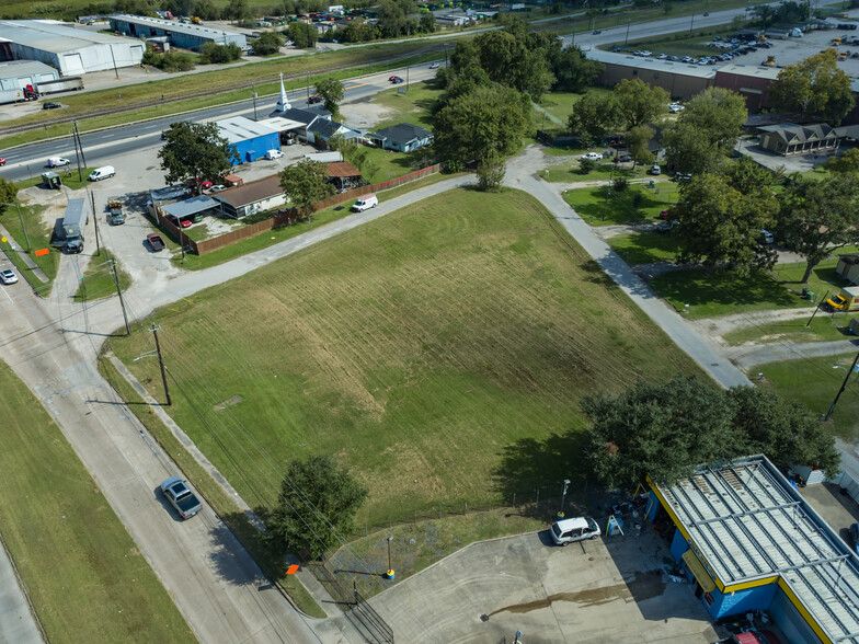 13000 Fuqua St, Houston, TX for sale - Building Photo - Image 2 of 13