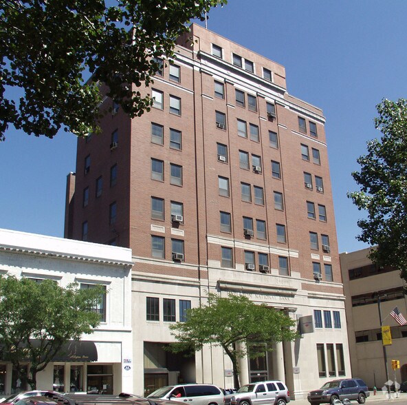 145 W Broad St, Hazleton, PA for sale - Primary Photo - Image 1 of 1