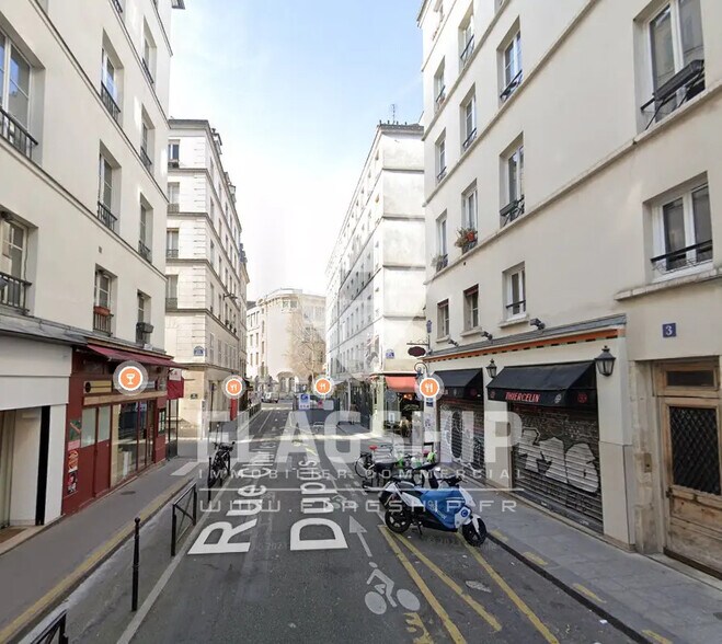Retail in Paris for lease - Building Photo - Image 1 of 3