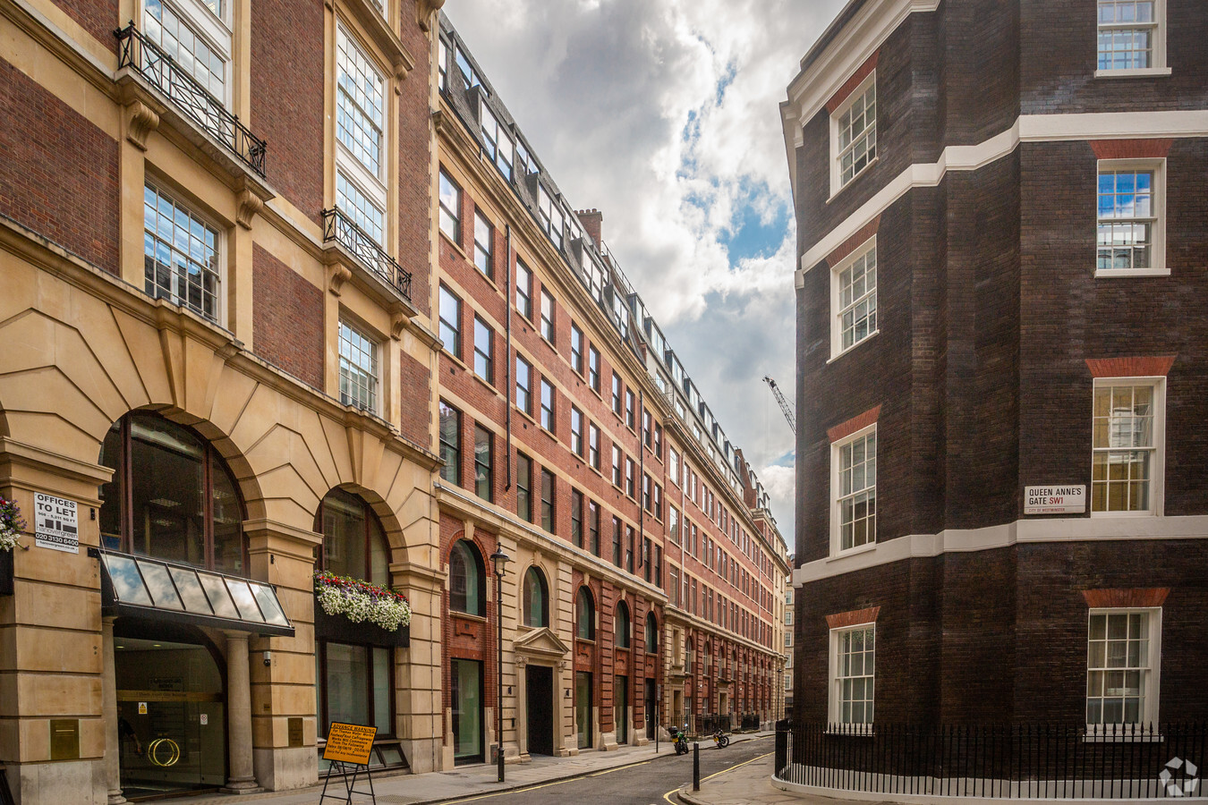 21 Dartmouth St, London, SW1H 9BP | LoopNet