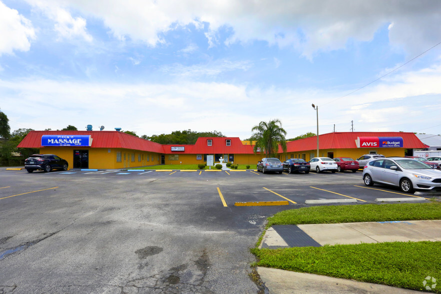 37502-37596 US Hwy 19 N, Palm Harbor, FL for lease - Building Photo - Image 2 of 10