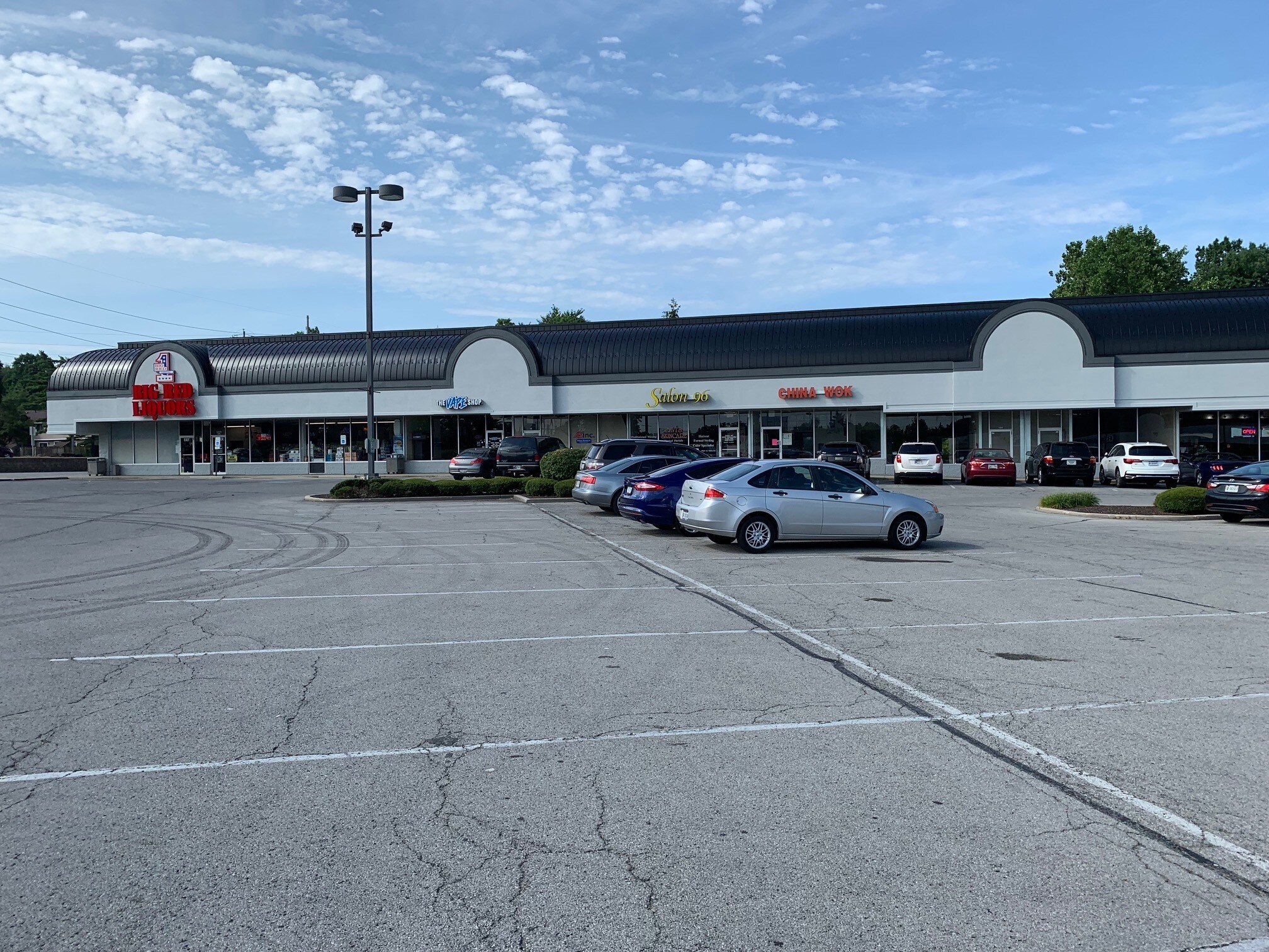 9546 Allisonville Rd, Indianapolis, IN 46250 - 96th Street Station