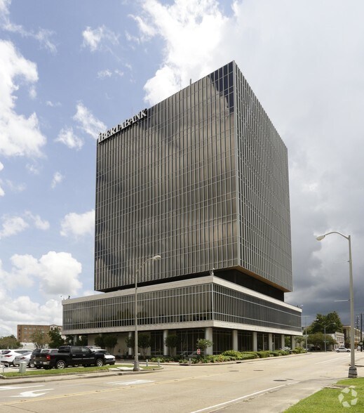 200 W Congress St, Lafayette, LA for sale - Primary Photo - Image 1 of 1