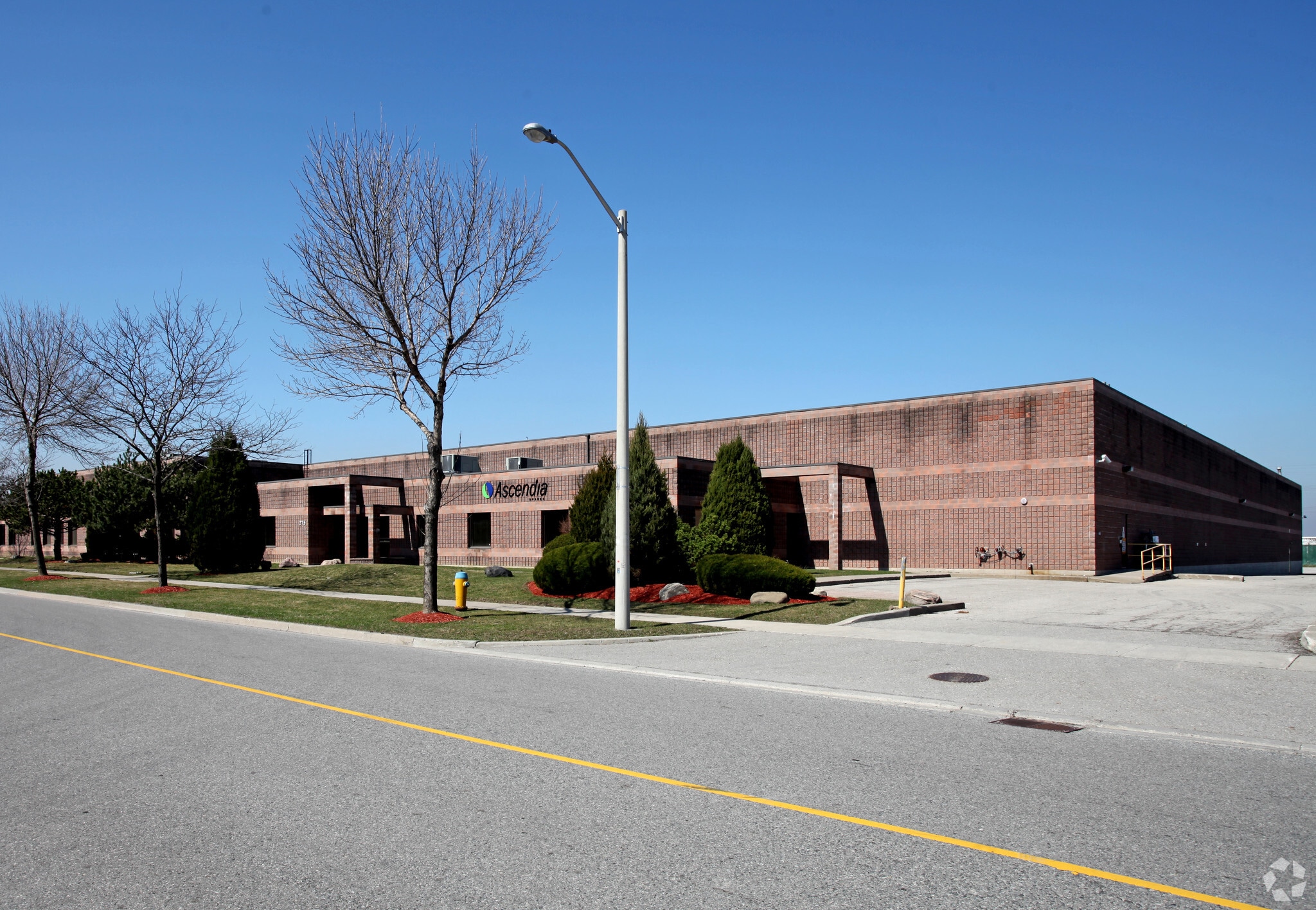 275 Finchdene Sq, Toronto, ON for sale Primary Photo- Image 1 of 1