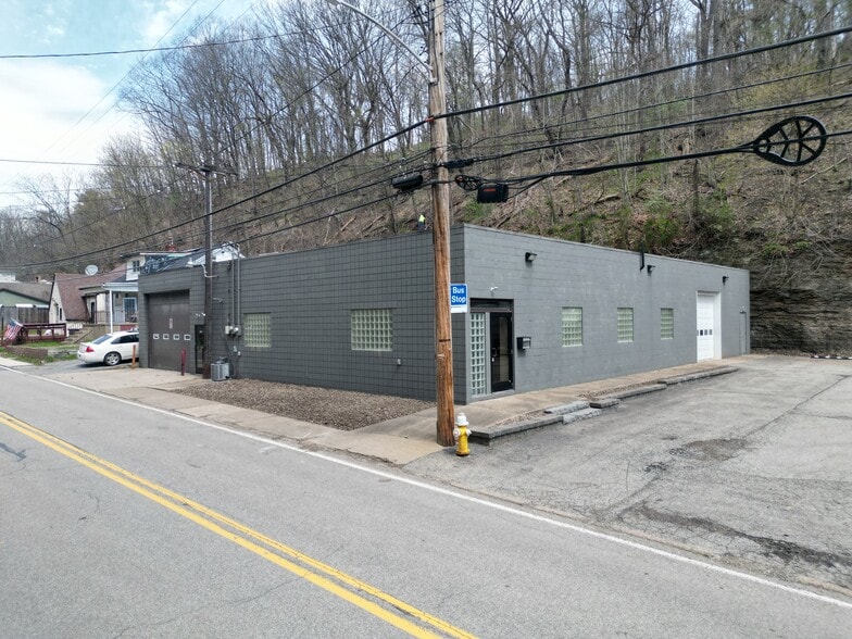 3367 Spring Garden Rd, Pittsburgh, PA for lease - Building Photo - Image 3 of 47
