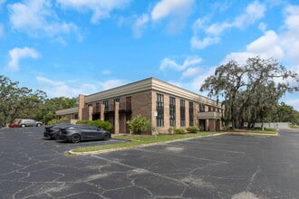 10320 N 56th St, Temple Terrace, FL for lease Building Photo- Image 2 of 53