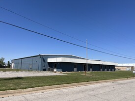 7915 SW 34th St, Oklahoma City OK - Warehouse