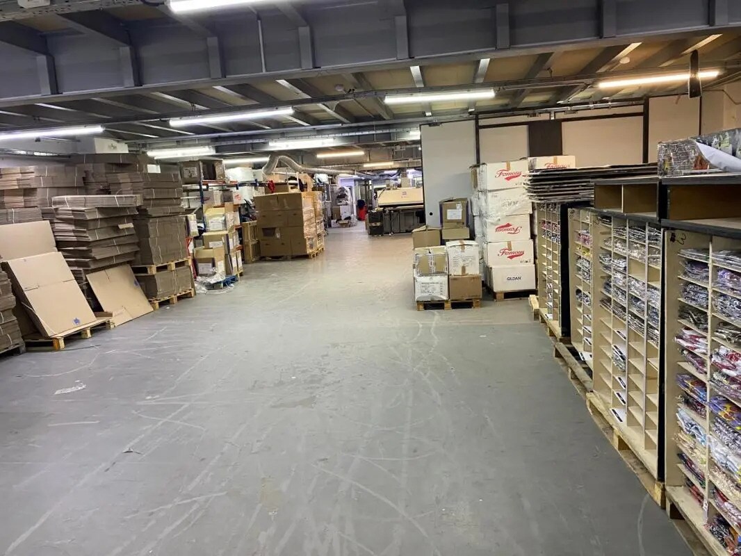 Flex in Pantin for lease Building Photo- Image 1 of 3