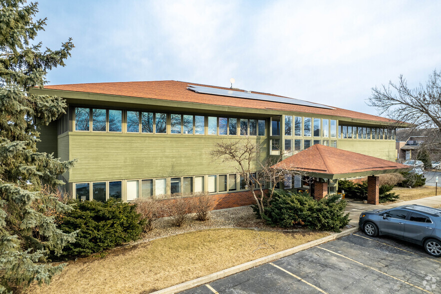 17 Applegate Ct, Madison, WI for lease - Primary Photo - Image 1 of 14