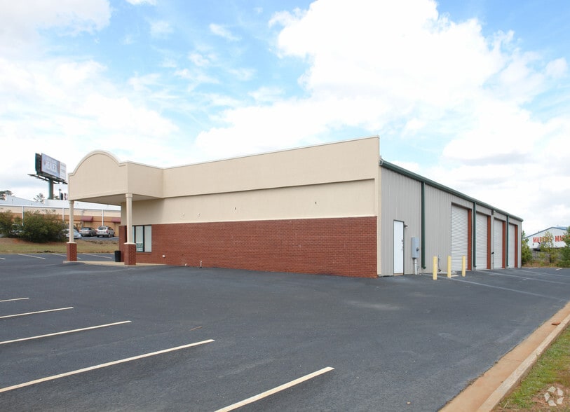 7560 Kayne Blvd, Columbus, GA for lease - Building Photo - Image 2 of 7