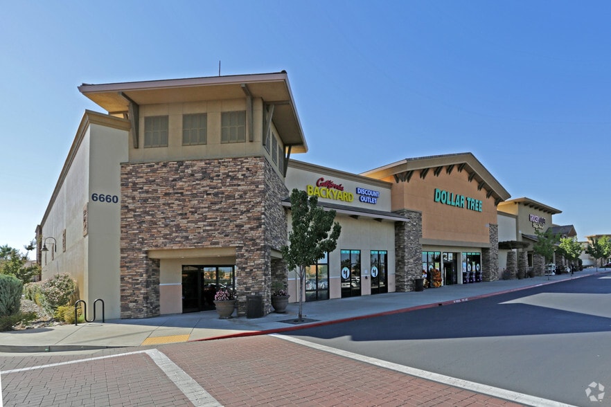 Blue Oaks Town Center portfolio of 14 properties for sale on LoopNet.com - Primary Photo - Image 1 of 14