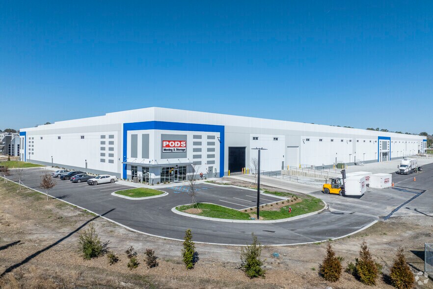 220 Ranger Point Ct, Columbia, SC for lease - Building Photo - Image 2 of 9