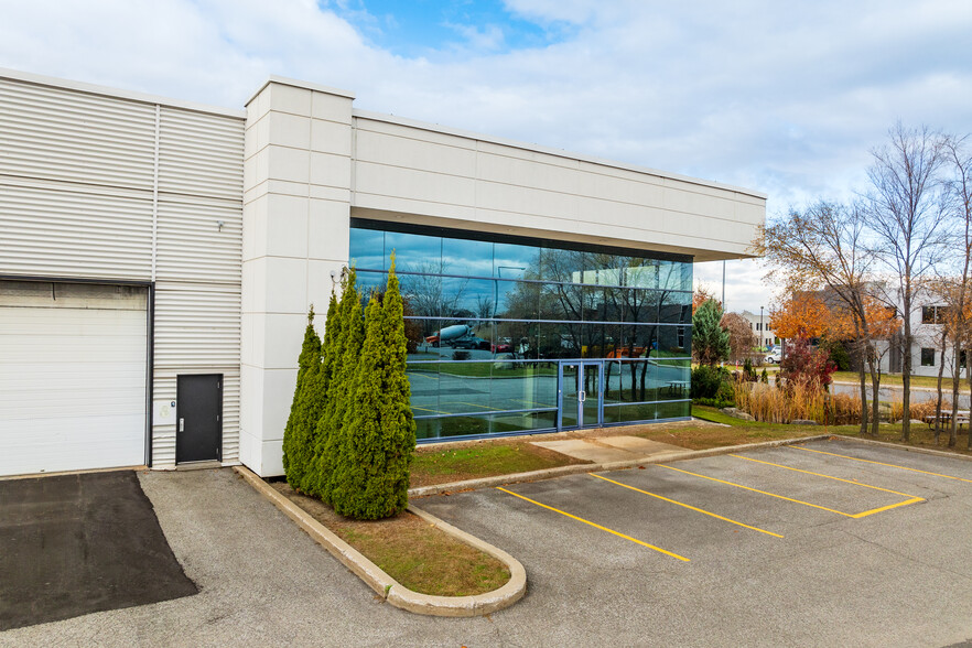 730 Rue Delage, Longueuil QC - Warehouse