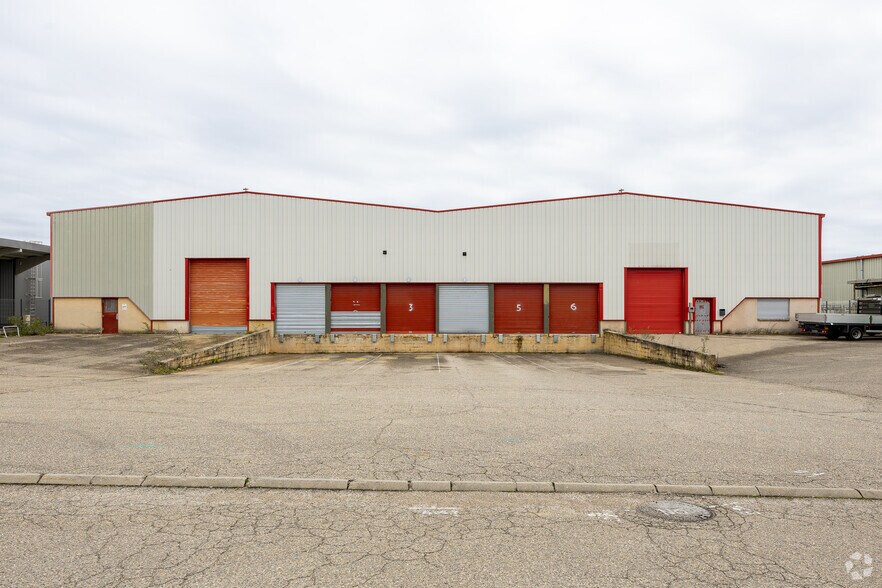 9 Avenue Du Maréchal De Lattre De Tassigny, Meyzieu for lease - Building Photo - Image 3 of 3