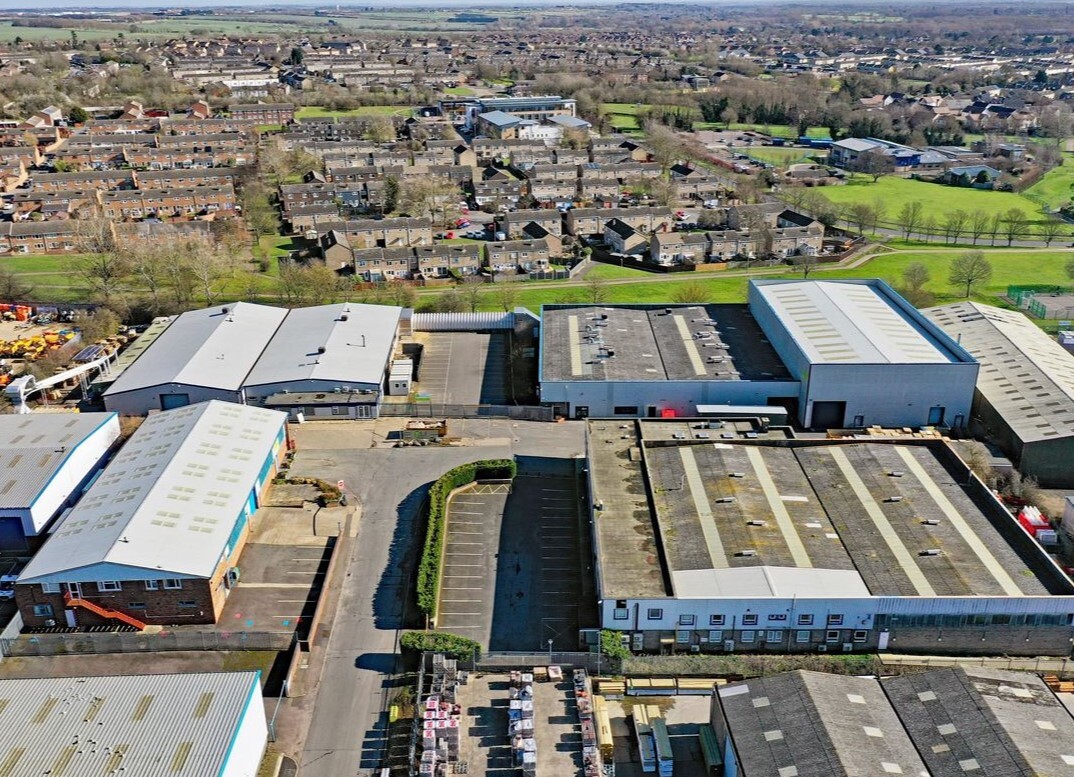 8-9 Glebe Rd, Huntingdon for sale Primary Photo- Image 1 of 1