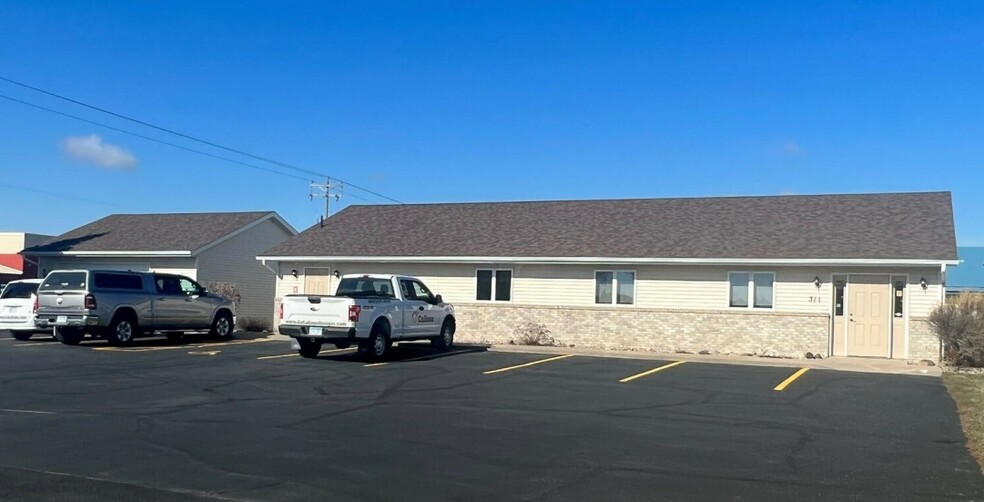 311 4th Ave S, Sartell, MN for lease - Primary Photo - Image 1 of 1