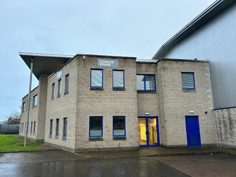 14 Kilbegs Rd, Antrim for lease - Primary Photo - Image 1 of 1